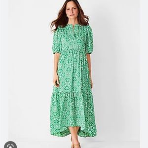 Ann Taylor green puff sleeve tile print dress L